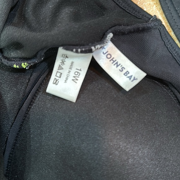 St. John’s Bay Swimsuit - Picture 7 of 7